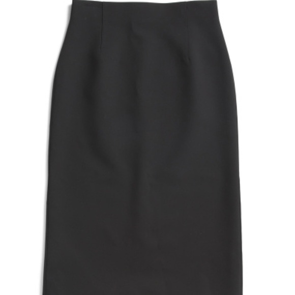 Closet - Picture 11 of 12